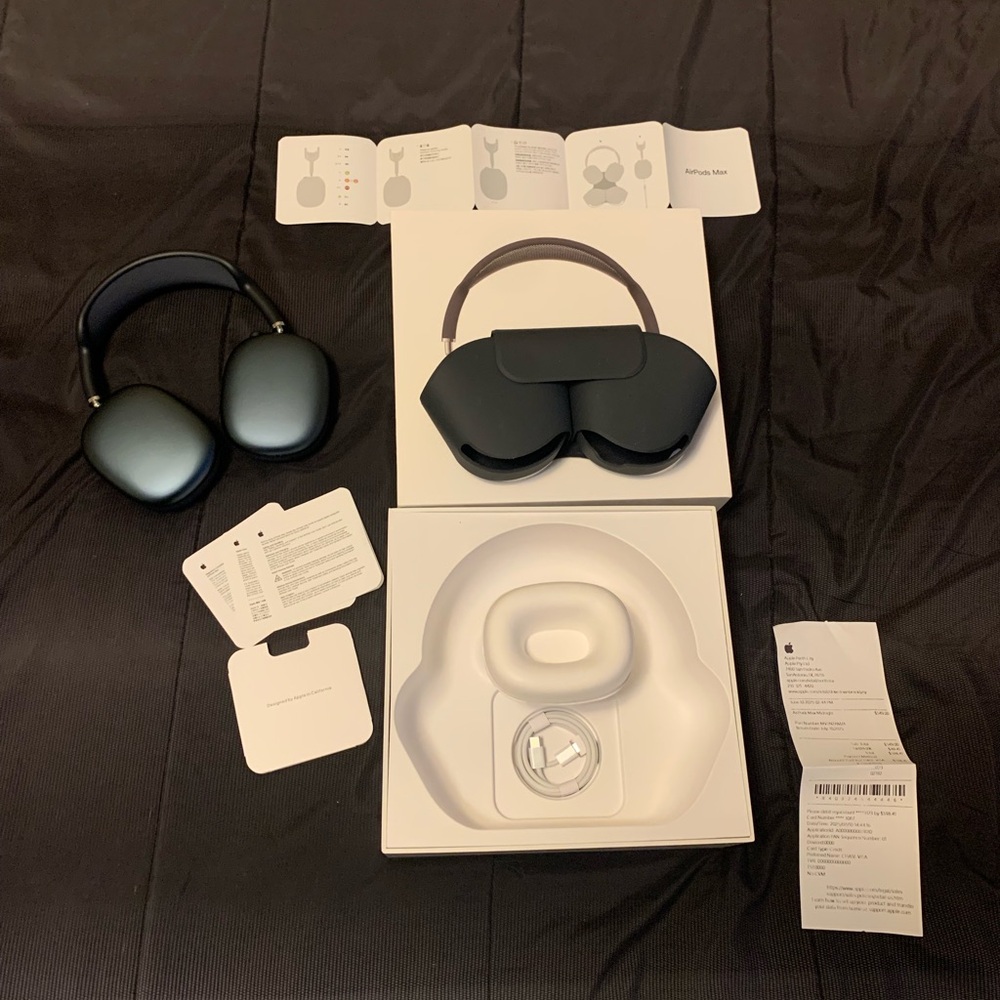 Apple Midnight Blue Over-Ear Headphones with Case
